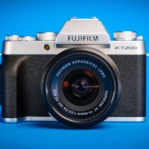 Fujifilm X-T200 Review | Watch Before You Buy