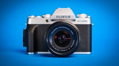 Fujifilm X-T200 Review | Watch Before You Buy