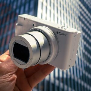 Best Compact Camera in 2023 - Top 5 Point and Shoot Cameras