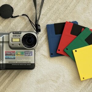 Sony's Floppy Disk Camera